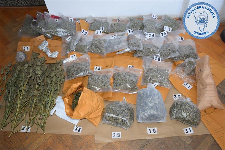 Slika /2025/droga svibanj3 (1).jpg